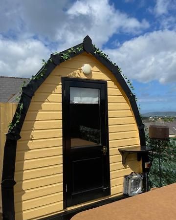Appartement Arch Pod & Hot Tub à Carndonagh Extérieur photo