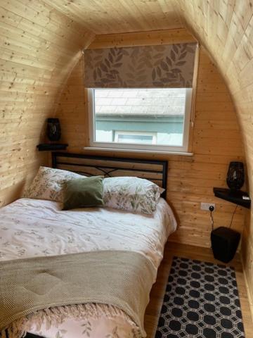 Appartement Arch Pod & Hot Tub à Carndonagh Extérieur photo